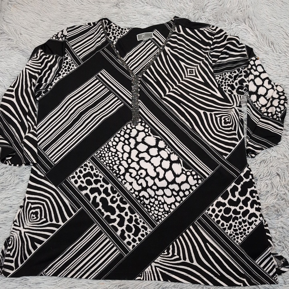 JM‎ Collection Shirt Womens XL Black Top Blouse Casual Comfort Preppy Studded